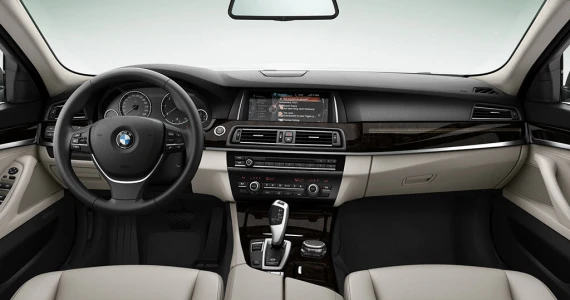 รูปภาพ บีเอ็มดับเบิลยู BMW Series 5 525d Celebration Edition ปี 2016