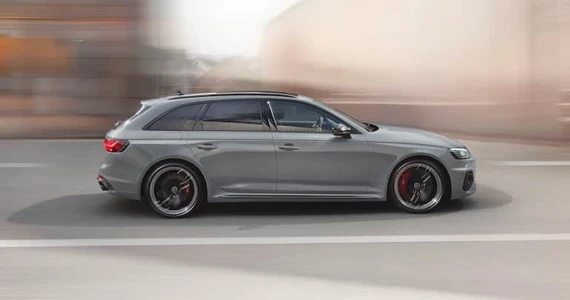 รูปภาพ อาวดี้ Audi RS 4 Avant Competition ปี 2023