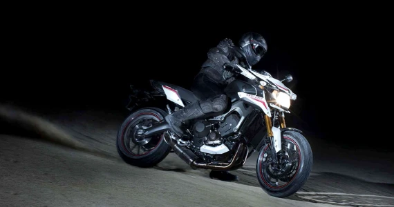 รูปภาพ ยามาฮ่า Yamaha FZ-09 Street Rally ปี 2015