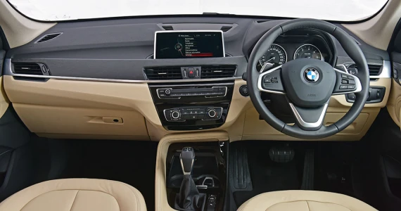 รูปภาพ บีเอ็มดับเบิลยู BMW X1 sDrive18d xLine ปี 2016