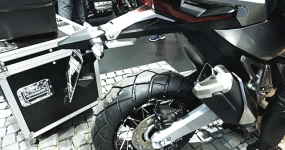 รูปภาพ ฮอนด้า Honda X-ADV DCT 2017 ปี 2017