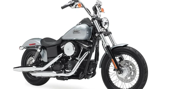 รูปภาพ ฮาร์ลีย์-เดวิดสัน Harley-Davidson Dyna Street Bob ปี 2016