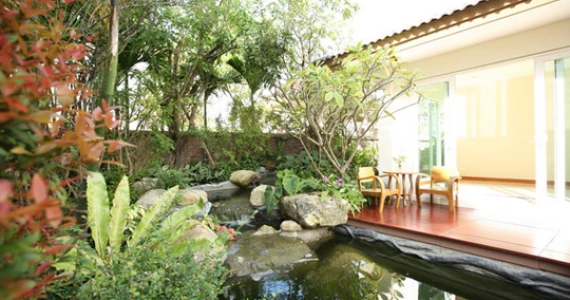 รูปภาพ ลัดดารมย์ อิลิแกนซ์ วงแหวนรอบกลาง แยกมหิดล (Laddarom Elegance, Middle Ring Road, Mahidol Intersection)