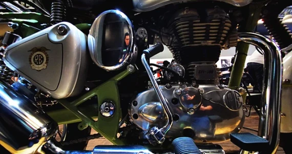 รูปภาพ โรยัล เอ็นฟีลด์ Royal Enfield Bullet Trials Works Replica 500 ปี 2019