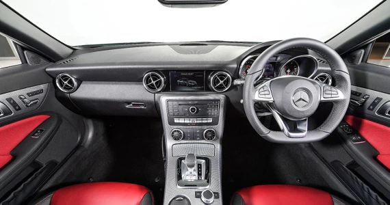 รูปภาพ เมอร์เซเดส-เบนซ์ Mercedes-benz SLC-Class SLC 300 AMG Dynamic ปี 2016