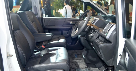 รูปภาพ ฮอนด้า Honda Stepwgn Spada EL ปี 2013