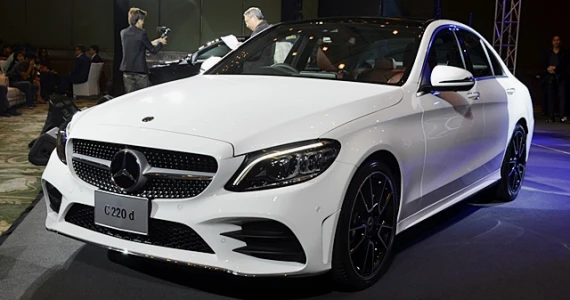 รูปภาพ เมอร์เซเดส-เบนซ์ Mercedes-benz C-Class C 220 d AMG Dynamic ปี 2018