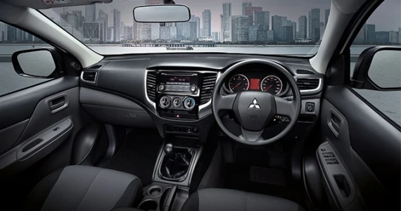รูปภาพ มิตซูบิชิ Mitsubishi Triton Single Cab 2.5 Di-D 2WD GL ปี 2019