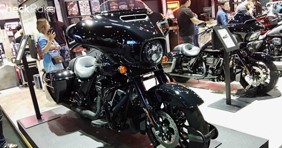 รูปภาพ ฮาร์ลีย์-เดวิดสัน Harley-Davidson Touring Street Glide Special ปี 2018