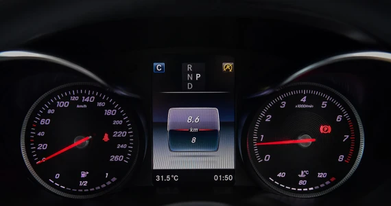 รูปภาพ เมอร์เซเดส-เบนซ์ Mercedes-benz C-Class C 300 Cabriolet AMG Dynamic ปี 2016