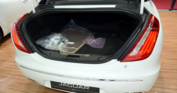 รูปภาพ จากัวร์ Jaguar XJ 2.0 Premium Luxury ปี 2013