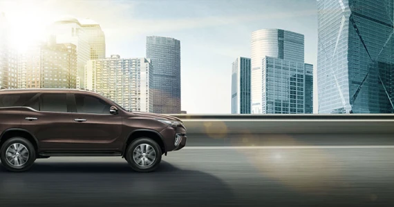 รูปภาพ โตโยต้า Toyota Fortuner 2.8V 2WD AT ปี 2015
