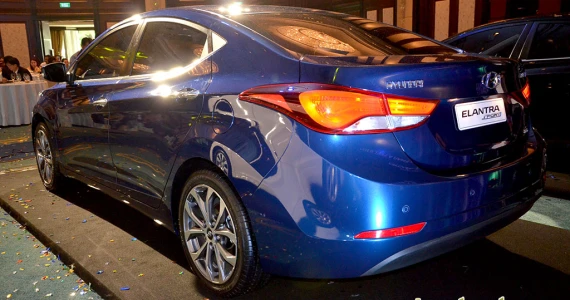 รูปภาพ ฮุนได Hyundai Elantra Sport 1.8 GLS Navi ปี 2014