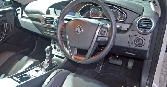 รูปภาพ เอ็มจี MG 6 1.8 C Turbo DCT ปี 2015