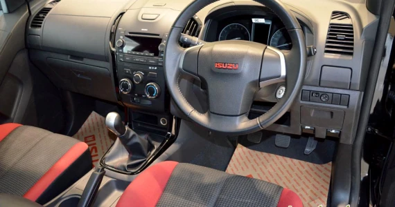 รูปภาพ อีซูซุ Isuzu D-MAX X-Series Speed 2.5 VGS Turbo M/T ปี 2012