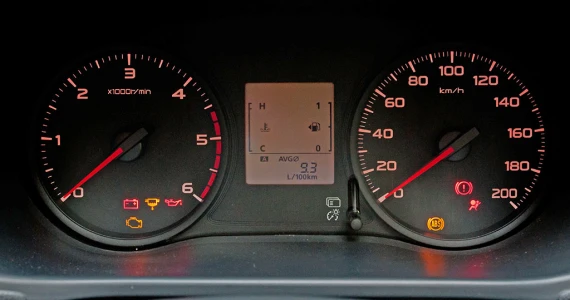 รูปภาพ มิตซูบิชิ Mitsubishi Triton Single Cab 2.5 VGT GL 4WD M/T ปี 2015