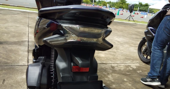 รูปภาพ ฮอนด้า Honda PCX Hybrid ปี 2018