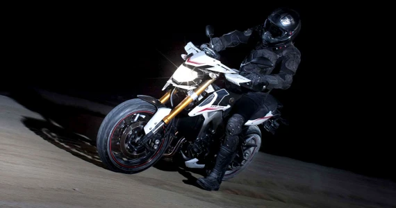 รูปภาพ ยามาฮ่า Yamaha FZ-09 Street Rally ปี 2015