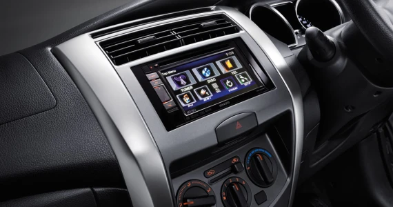 รูปภาพ นิสสัน Nissan Livina 1.6 E CVT ปี 2014