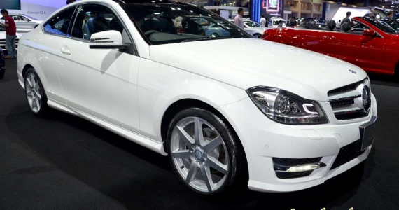 รูปภาพ เมอร์เซเดส-เบนซ์ Mercedes-benz C-Class C180 Coupe AMG Plus ปี 2012