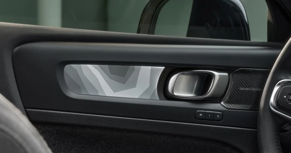 รูปภาพ วอลโว่ Volvo XC40 Recharge Plus T5 Plug-in Hybrid Dark ปี 2023