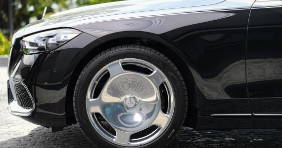 รูปภาพ เมอร์เซเดส-เบนซ์ Mercedes-benz Maybach S 580 e Premium ปี 2024