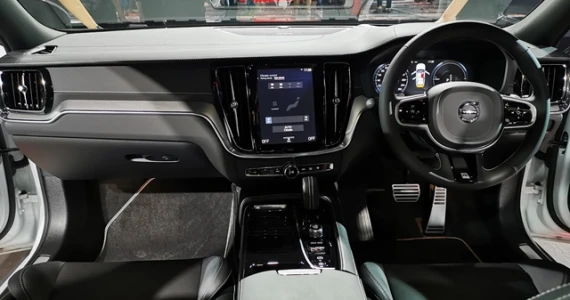 รูปภาพ วอลโว่ Volvo S60 T8 Twin Engine AWD R-DESIGN ปี 2020