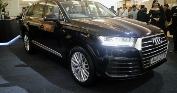รูปภาพ อาวดี้ Audi Q7 45 TDI quattro S Line ปี 2017