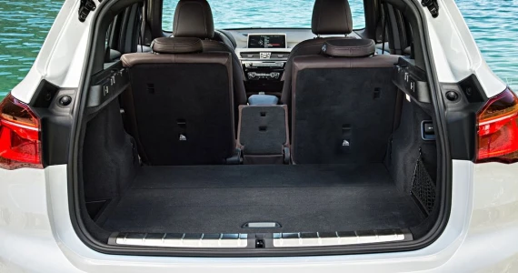 รูปภาพ บีเอ็มดับเบิลยู BMW X1 sDrive18i xLine ปี 2016