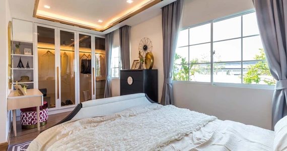 รูปภาพ ไลโอ เพชรเกษม-อ้อมน้อย (Lio Petchkasem - Omnoi)