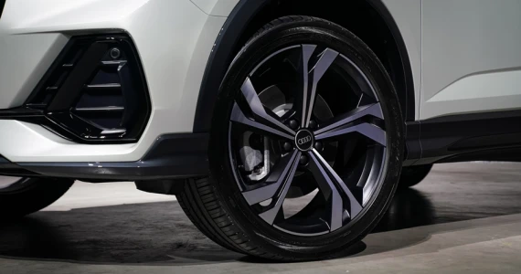 รูปภาพ อาวดี้ Audi Q3 Sportback 40 TFSI quattro S Line Black Edition ปี 2021