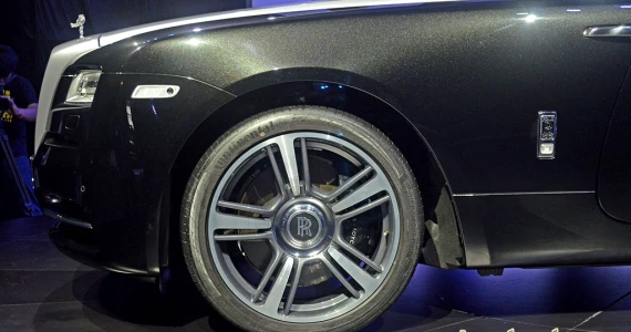 รูปภาพ โรลส์-รอยซ์ Rolls-Royce Wraith Standard ปี 2013