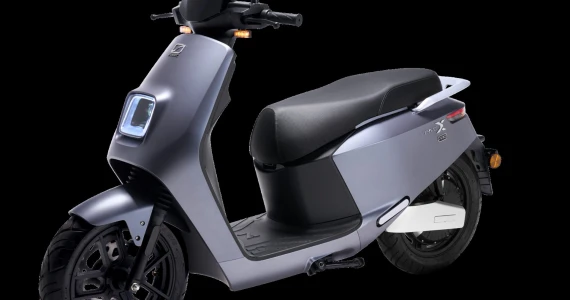 รูปภาพ สลีค SLEEK-TYPE-X (Standard)-ปี 2024