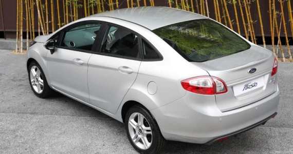 รูปภาพ ฟอร์ด Ford Fiesta 4Dr 1.6 Sport+ PowerShift ปี 2013