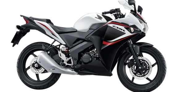 รูปภาพ ฮอนด้า Honda CBR 150R 2014 ปี 2014