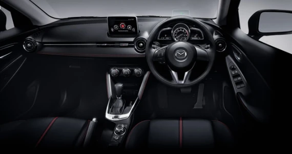 รูปภาพ มาสด้า Mazda 2 1.3 Sedan Standard ปี 2015