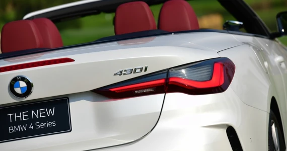 รูปภาพ บีเอ็มดับเบิลยู BMW Series 4 430i Convertible M Sport ปี 2022