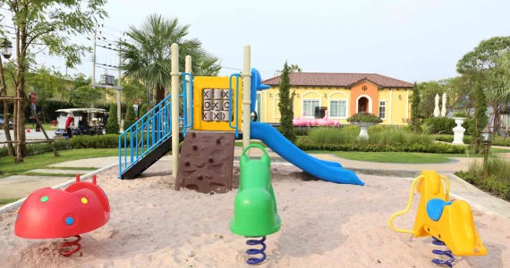 รูปภาพ โกลเด้น ทาวน์ รัตนาธิเบศร์-สถานีรถไฟฟ้าไทรม้า (Golden Town Rattanathibet - Saima Station)