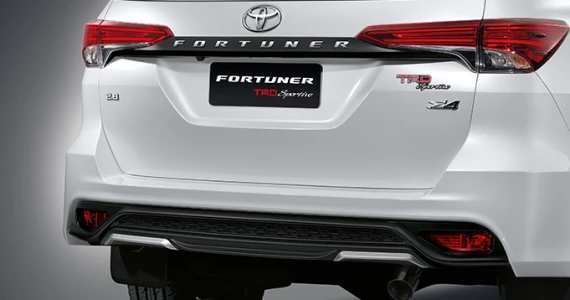 รูปภาพ โตโยต้า Toyota Fortuner 2.8 TRD Sportivo 2WD AT MY2018 ปี 2018