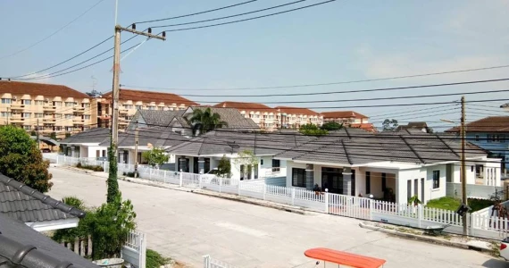 รูปภาพ โกลเด้น วิลเลจ (Golden Village)