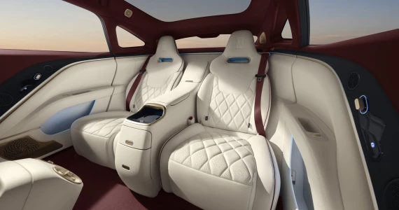 รูปภาพ อวาตาร์ AVATR 11 Royal Edition ปี 2025