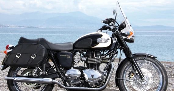 รูปภาพ ไทรอัมพ์ Triumph Bonneville T100 ปี 2015