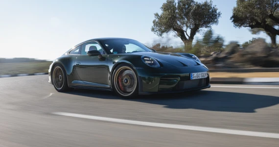 รูปภาพ Porsche ปี 2025