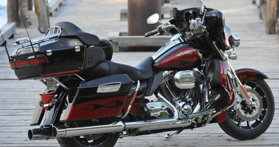 รูปภาพ ฮาร์ลีย์-เดวิดสัน Harley-Davidson CVO Ultra Classic Electra Glide ปี 2013