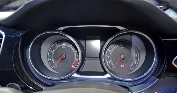 รูปภาพ เอ็มจี MG GS 2.0T D 2WD ปี 2016