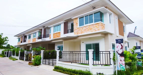 รูปภาพ ดิ โอโซน อัสสัมชัญ - ศรีราชา (The Ozone Tigerzoo - Sriracha)