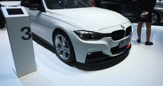 รูปภาพ บีเอ็มดับเบิลยู BMW Series 3 320d M Performance ปี 2017