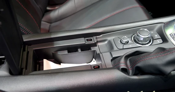 รูปภาพ มาสด้า Mazda MX-5 2.0 Skyactiv-G MT ปี 2018
