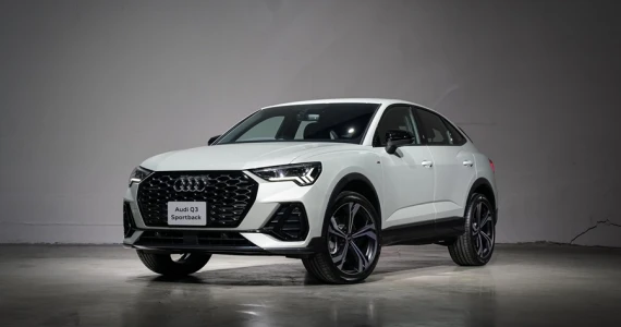 รูปภาพ อาวดี้ Audi Q3 Sportback 40 TFSI quattro S Line Black Edition ปี 2021