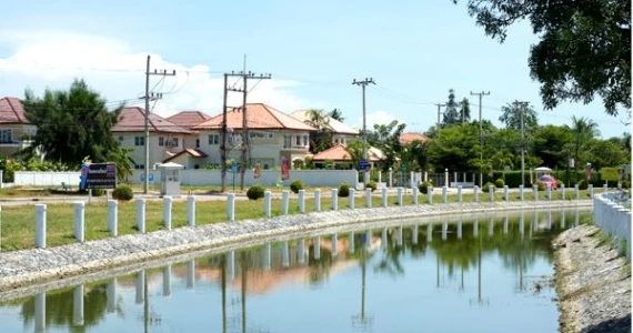 รูปภาพ ชวนชื่น บรู๊คไซด์ (Chuanchuen Brookside)